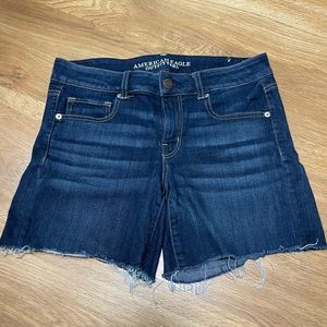 Used size 12 American Eagle shorts